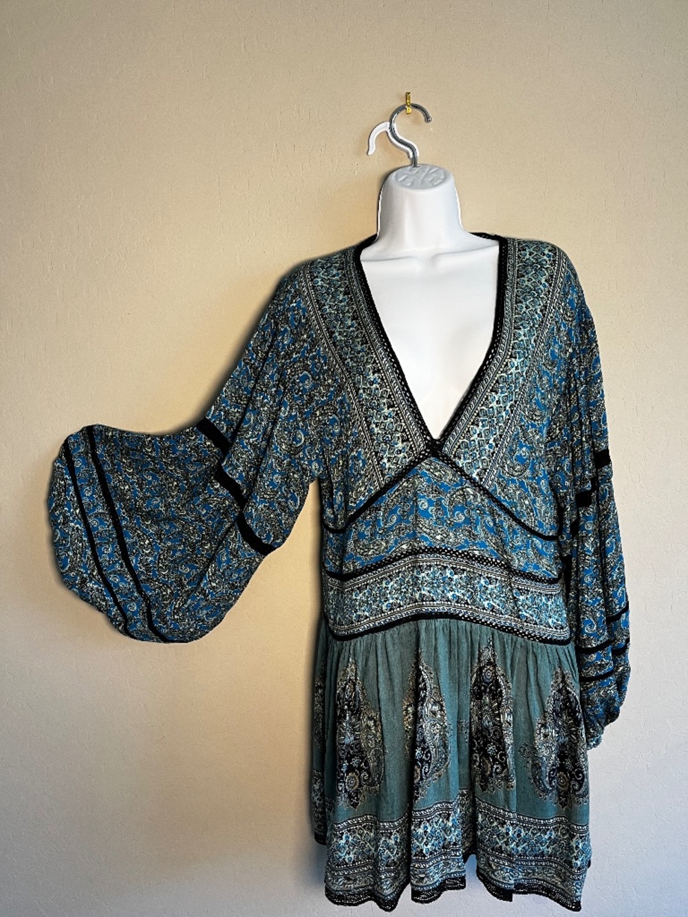 Free People Luna Scarf Print Tunic in Blue Combo Size L